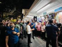 Presiden Jokowi Sapa Masyarakat di Kawasan Malioboro Yogyakarta