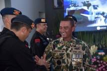 Dankormar Mayjen TNI (Mar) Widodo Dwi Purwanto Terima Kejutan dari Korps Brimob