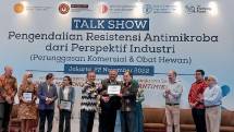 Peringati Pekan Kesadaran Antimikroba Sedunia