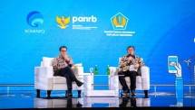 pemerintah telah menginisiasi pembentukan Rancangan Peraturan Presiden mengenai Arsitektur SPBE Nasional. 