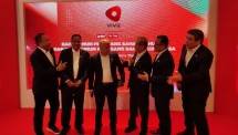 Direksi VIVA yaitu: M. Sahid Mahudie (direktur), Arief Yahya (Direktur), Iham A Habibie (Presiden Komisaris Merangkap Komisaris Independen), Setyanto P. Santosa (Komisaris Independen), Jastiro Abi (Direktur) dan Neil R. Tobing (Direktur)