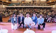 Diskusi terbuka Voice of Youth yang digelar Danone-Aqua bersama BEM UI.