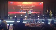 AAJI apresiasi tenaga medis yang berjuang melawan pandemi, RS Premier Bintaro dapat penghargaan karena lakukan berbagai inovasi.