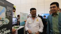 Mentan syl bersama Petani Milenial