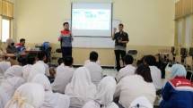 Pertagas Peduli Pendidikan Inklusi, Berbagi Inspirasi Di SLB Santi Rama