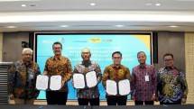 PT Bank Syariah Indonesia Tbk (BSI) menandatangani kerjasama terkait transaksi Sertifikat Perdagangan Komoditi Berdasarkan Prinsip Syariah antar Bank (SIKA) dengan tiga bank diantaranya Maybank Indonesia, Bank Muamalat Indonesia dan Bank Mega Syariah. 