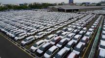Astra Daihatsu. Jejeran Unit Produksi Astra Daihatsu Motor di Fasilitas Logistik yang Siap Dikirim ke Pelanggan