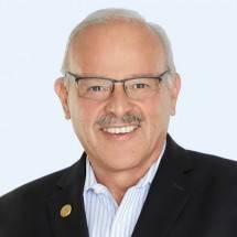 Chairman of the Herbalife Institute and Herbalife Advisory Board Member, David Heber: Kebahagiaan adalah keadaan kesejahteraan fisik, mental, dan emosional. 