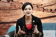 OJK Tegaskan Bahaya Pinjol, dari Jerat Buruh, Ibu Rumah Tangga hingga Pelajar