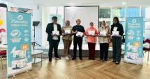 Popok Dewasa Parenty Berikan Kelembutan Bagi Lansia di Tahun Emasnya melalui kegiatan Yoga di Senior Living Care