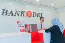 Transaksi di Bank DKI