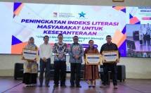 Gerakan Literasi Untuk Mencapai Indonesia Emas 2045