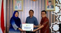 Danone Indonesia serahkan bantuan kemanusiaan untuk Palestina sebesar Rp250 juta melalui BPJPH.
