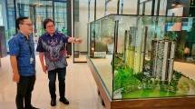 Chief Marketing Officer Elevee Condominium, Alvin Andronicus bersama Vice President Consumer Loan PT Bank Central Asia Tbk, Ade Lukito