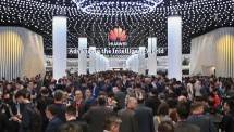 Zona pameran Huawei di MWC Barcelona.