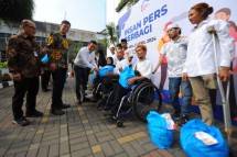 Bank BTN/ BTN dan Insan Pers Berbagi Ratusan Paket Sembako di Jabodetabek 