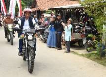 Presiden Jokowi kunker ke Muara Gembong, Bekasi, Jawa Barat, Rabu (1/11/2017).(Foto Setpres)