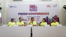 Direktur Utama Telkom Indonesia, Ririek Adriansyah (tengah), SVP Corporate Communication & Investor Relation Telkom, Ahmad Reza (kedua dari kiri), Brand Ambassador Digiland Run 2024, Daniel Mananta (paling kanan) dan Melanie Putria (kedua dari kanan), serta Director D&D Sport, Dardityo Santoso (paling kiri) 