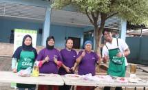 LPM Dompet Dhuafa Bersama Cheff Ami MCI 10 Sajikan Santapan Khas Iduladha Bagi Disabilitas Mental