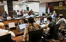 MenkonLuhut, Menkominfo Budi Arie dan Kepala BSN Rapat PDN 