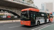 Ini Bus Transjakarta yang menggunakan listrik 