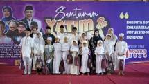 Anak Yatim saat menerima santunan PPIJ