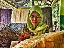 Bersama Pesta Semalam Minggu, Dompet Dhuafa Ajak Masyarakat Berdayakan Pengrajin Batik