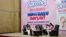 Di Acara Mom & Baby Day&rsquo;s Out, dr. Miza Sebut Sentuhan Sangat Mempengaruhi Perkembangan Otak Anak
