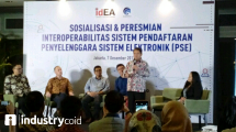 Menkominfo Rudiantara saat sambutan kerjasama Kemenkominfo dan idEA (Hariyanto/INDUSTRY.co.id)