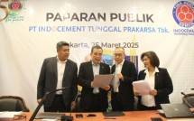 Direktur Utama INTP Christian Kartawijaya (tengah). Foto: dok INTP. 
