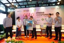 (kiri ke kanan) SVP Group Sustainability & Corporate Communication Telkom Ahmad Reza, Seniman Erica, Direktur Utama Telkom Ririek Adriansyah, Gubernur DKI Jakarta Pramono Anung, Direktur Marketing Telkomsel Derrick Heng, dan Sekretaris Jenderal PB PASI Tigor Tanjung saat acara Press Conference Digiland 2025, di Jakarta, Senin (5/5).