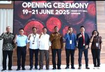 Direktur Jenderal Industri Agro Kementerian Perindustrian, Putu Juli Ardika pada pembukaan Indo Wood Expo 2025 &ndash; Surabaya Edition, pameran industri kehutanan dan teknologi pengolahan kayu terbesar di Indonesia.