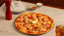 Pizza Marzano resmi membuka gerai baru di Kuta Beachwalk Bali. 