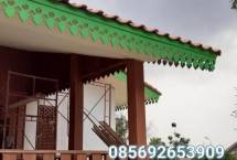 Lisplang Betawi dengan motif gigi balang.