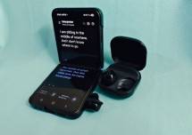 Keren! Fitur Terjemahan Real Time yang Murah Meriah dari Galaxy Buds Core, Kini Bisa Terjemahkan Bahasa Asing Secara Langsung ke Telingamu