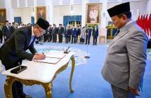 Presiden Prabowo Subianto melantik Kepala dan Wakil Kepala Badan Pengaturan Badan Usaha Milik Negara (BP BUMN). Pelantikan dilaksanakan di Istana Negara, Jakarta, pada Rabu, 8 Oktober 2025. (Foto: BPMI Setpres)