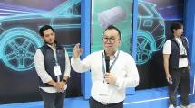 Reynold Rumambi, Senior Sales Manager Power Solution Bosch Indonesia sedang menjelaskan Inovasi Terbaru dari Bosch