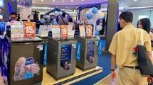 Program promo spesial &ldquo;Midea Super Hebat, Hemat Belanja Akhir Tahun&rdquo; 