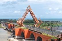 SIG memasok 10.000 ton semen UltraPro untuk pembangunan Jembatan Kabanaran yang menghubungkan Kabupaten Kulon Progo dan Kabupaten Bantul, Daerah Istimewa Yogyakarta.