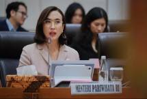 Menteri Pariwisata Widiyanti Putri Wardhana dalam Rapat Kerja dengan Komisi VII DPR RI di Gedung DPR RI, Rabu (4/2/2026)
