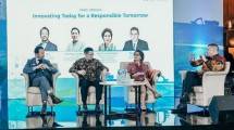 Diskusi panel menghadirkan Paul Nai, Regional Business Director Lubrizol Southeast Asia Pte Ltd; Achmad Audrinazta, Vice President PT VKTR Teknologi Mobilitas Tbk; Shanti Shamdasani, President & Regional Chief Economist S. ASEAN International Advocacy & Consultancy; dan dimoderatori oleh Ben Lawson, Vice Chairman Djakarta Mining Club.