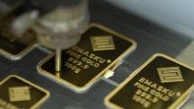 Emas Meledak Rekor USD5.594/Ounce! HRTA: Permintaan Bakal Makin Gila di 2026
