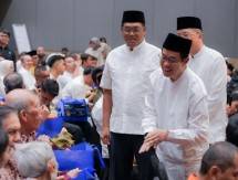 Bank Mandiri mengadakan kegiatan Buka Puasa Bersama dan Santunan Anak Yatim di Gedung Nawasena - Kawasan Wijaya Kusuma, Jakarta Barat.