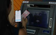 Jelang Lebaran, GoPay Hadirkan Fitur Tarik Tunai Saldo Tanpa Kartu di Seluruh Jaringan ATM BRI dan bank bjb.