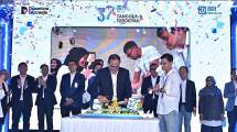 HUT ke-37 BRI Insurance: Dari Tumpeng Serentak hingga Peluncuran OTOMAXY