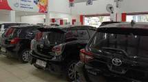 Pasar Mobil Diesel Bekas Tertekan Kenaikan Harga Solar