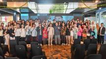 Prudential Gandeng OJK Perkuat Literasi Keuangan Gen Z, Soroti Risiko Pinjol dan Gaya Hidup Konsumtif