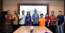 Manajemen KB Bankbersama dengan manajemen PT ECS Indo Jaya.