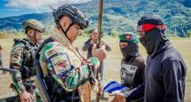 Delapan anggota TPNPB-OPM Kodap XV/Ngalum Kupel secara sukarela menyatakan kembali ke pangkuan Negara Kesatuan Republik Indonesia (NKRI) 