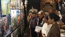 pameran Weaving Wonders 